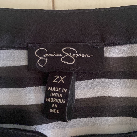 Jessica Simpson long sleeve sheer blouse with button front - Picture 3 of 6